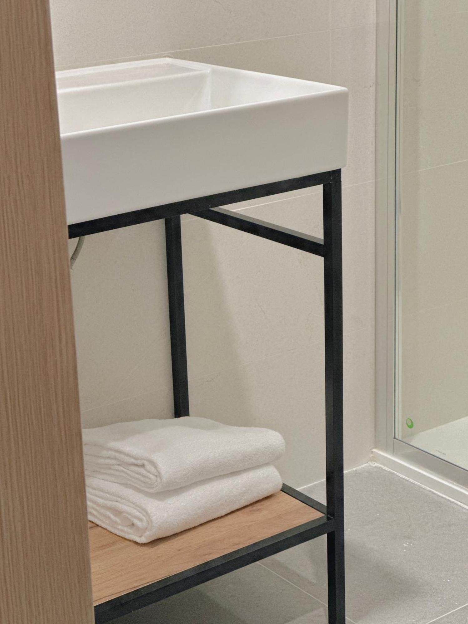 Apartamentos Lidar Bilbao Esterno foto